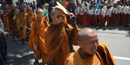 Ritual Biksu Jalan Kaki atau Thudong: Tujuan, dan Tata Caranya